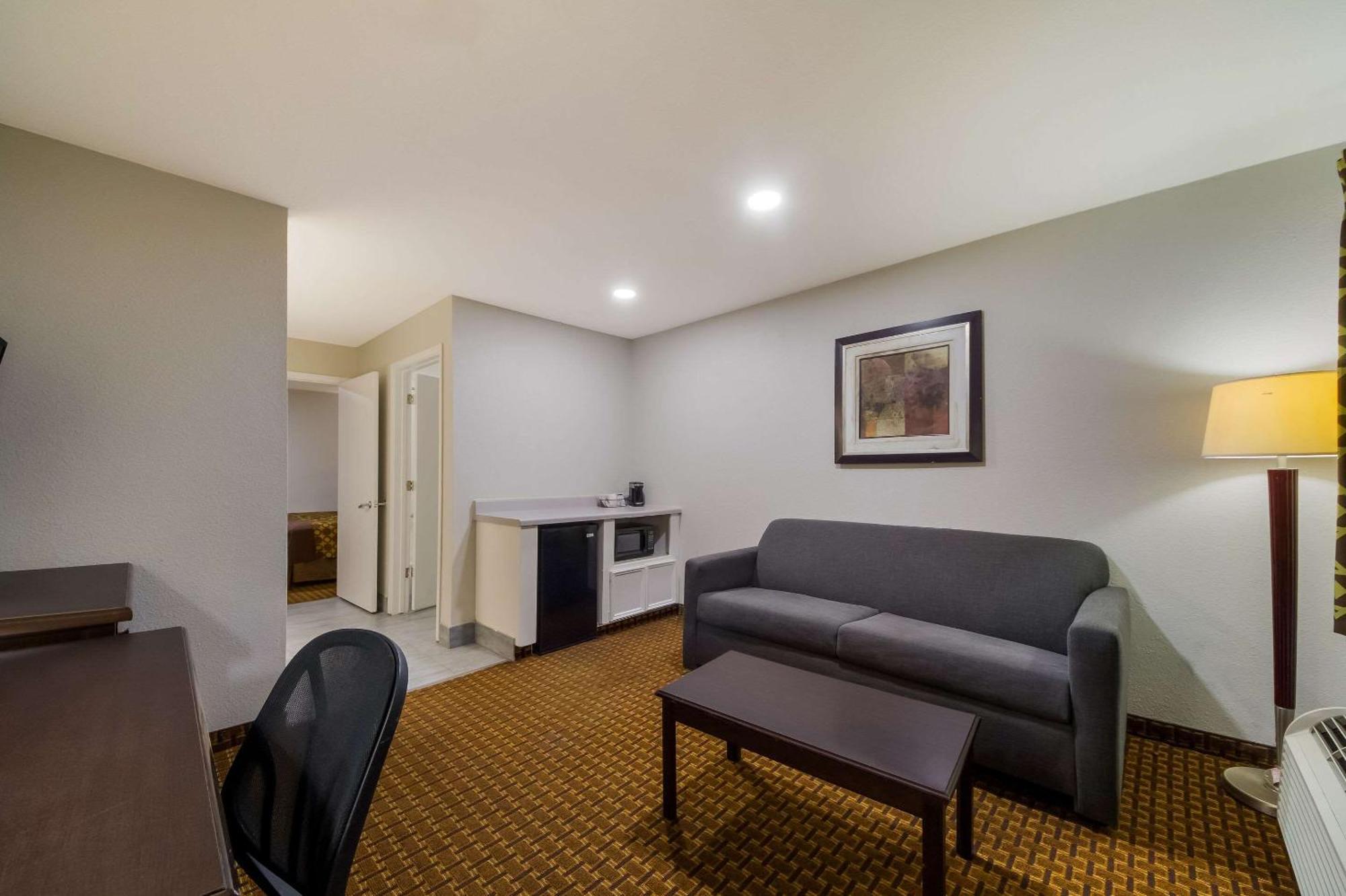 Rodeway Inn & Suites Корпъс Кристи Екстериор снимка