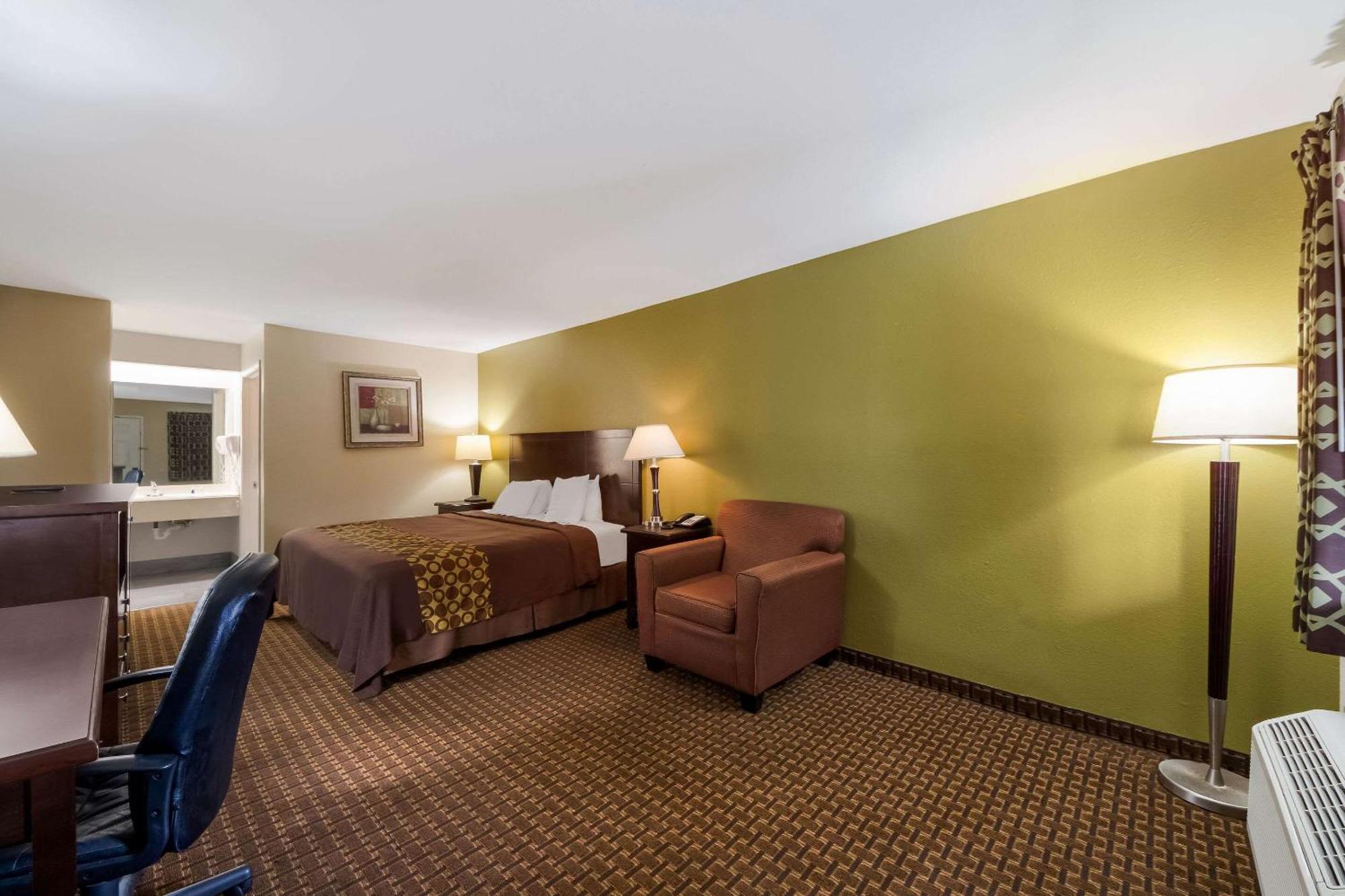Rodeway Inn & Suites Корпъс Кристи Екстериор снимка